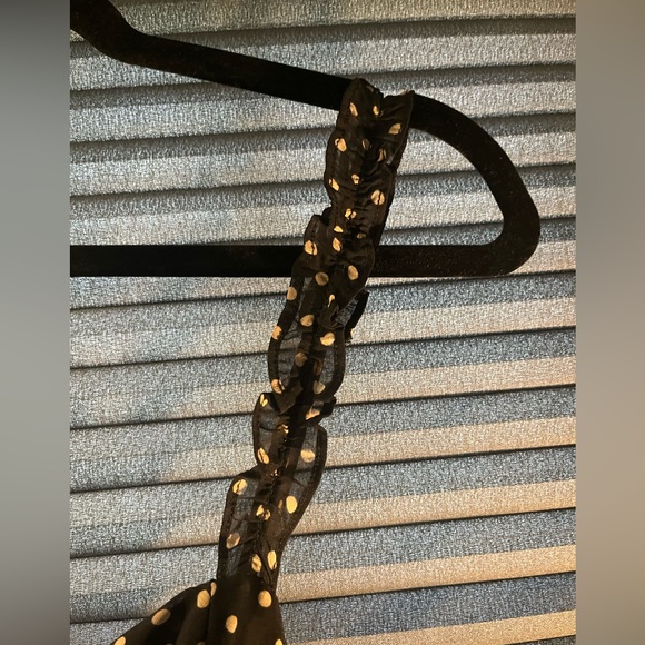 Urban outfitters polka-dot black mini dress, small ruffles, size medium. - Picture 4 of 11